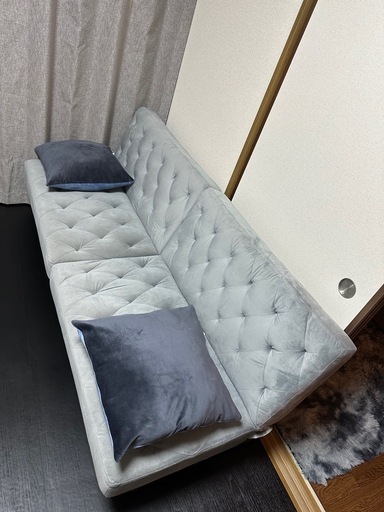 ELEGANT MODERN STYLE SOFA BED
