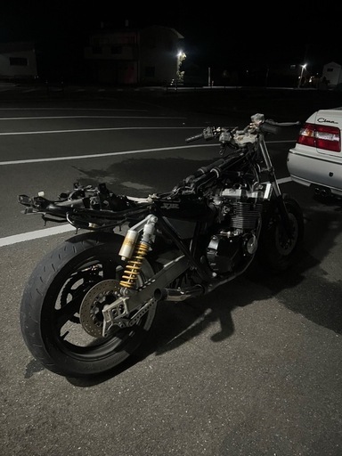 xjr400   レストアベース