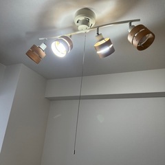 シーリングライト　4灯の画像