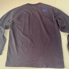 話し中　
THE NORTH FACE グラフィックTシャツ Mサイズ ブラックの画像