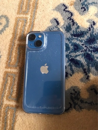 iPhone  13 128G SIMフリーです。