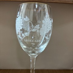 LAURA ASHLEY  、ワイングラスの画像