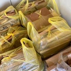 【無料】 木材 端材 薪ストーブ 火種用 大量の画像