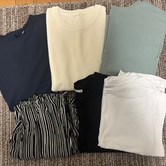 ユニクロ等のエアリズムパーカーやノースリーブトップスの画像