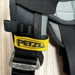 フルボディーハーネス【PETZL】の画像