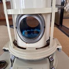 アラジンストーブの画像