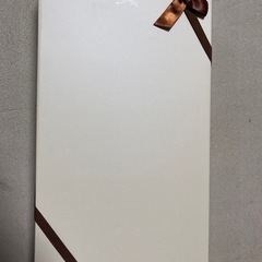 合成皮革製　ミニトートバッグ　サイドにリング付きでスタイリッシュ。  ミニハンドバッグ　 グレージュ  の画像