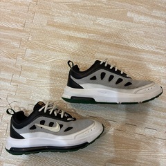 NIKE ナイキ　スニーカー　26cmの画像