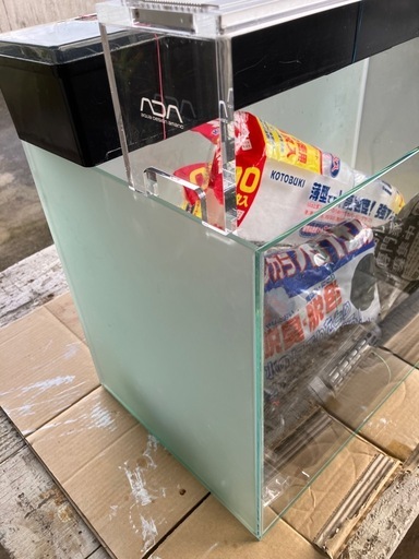 60cm水槽フルセット中古　ADAライト付き！
