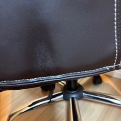 【お譲りします】合皮チェア（高さ調整のみ）の画像