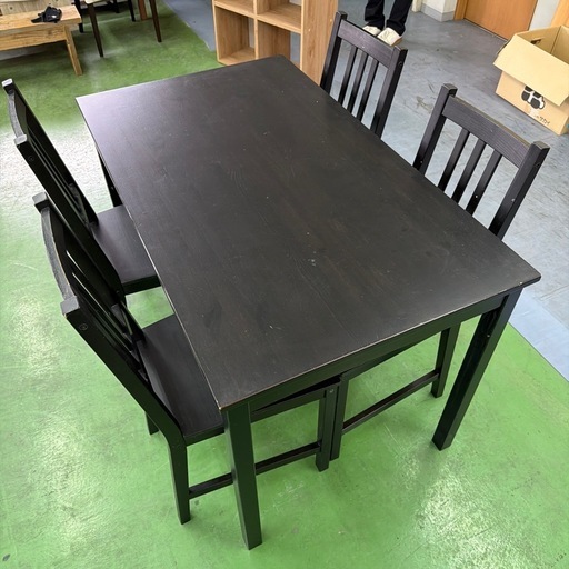 ダイニングテーブルセット　IKEA イケア　四脚　4脚　ヨックモック　机　椅子　イス　チェア　ブラック　黒色