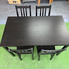 ダイニングテーブルセット　IKEA イケア　四脚　4脚　ヨックモック　机　椅子　イス　チェア　ブラック　黒色の画像