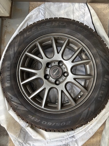 205/60R16 スタッドレス＋アルミホイール4本セット ピレリ ICE ZERO 2024年製 バリ溝