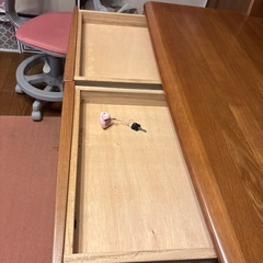 決定！！オクモト学習机、中古品、1週間以内に来て下さる方優先致しますの画像