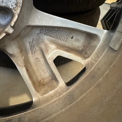 ムラーノ純正ホイールの画像