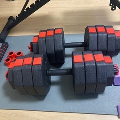 ダンベル　ベンチ　腹筋ローラー　トレーニングチューブ　ヨガマット 【
取引中】の画像
