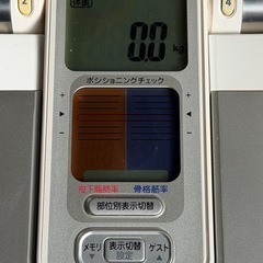 オムロン体脂肪計・体重計(4人分までメモリ可能)の画像