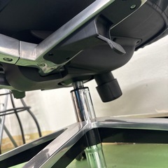 オフィスチェア　ハイバック　昇降機能付き　キャスター　椅子　イス　チェア　黒　ブラック　合皮　の画像