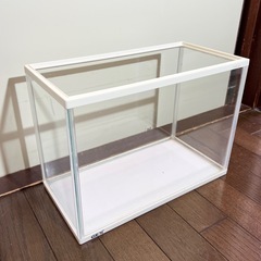  【極美品】GEX スリム水槽 ホワイト フレーム W36×D18×H26の画像