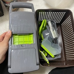 カゴ付きスライサーセットの画像