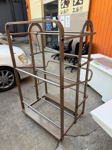 折りたたみイス用台車　30台くらい入ります