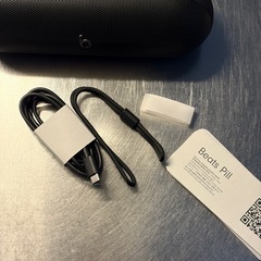 beats pill ビーツ フィル ポータブルスピーカー ほぼ未使用品
の画像