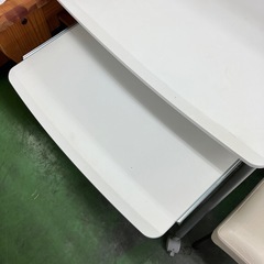 PCデスク　パソコンデスク　学習机　勉強机　白　ホワイト　家具テーブル　机の画像