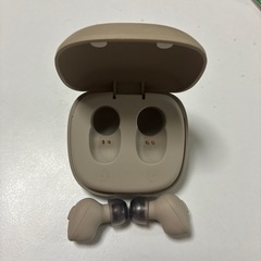 ワイヤレスイヤホン　ag 　TWS03R クリーム 中古 の画像