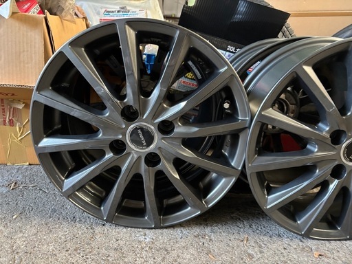 トヨタ・10系アルファードG等に装着可能 205/65R16 16インチ スタッドレスタイヤ＆アルミホイール 4本セット トヨタ・10系アルファードG等に装着可能 205/65R16 16インチ