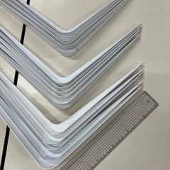 カラー棚受300X350未使用1個500円の画像