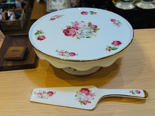 A8042【ロイヤルアシュモア】 ケーキサーバーセット 花柄 バラ
