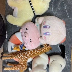 ぬいぐるみ(カービィ、スヌーピー、ドナルドなど)の画像