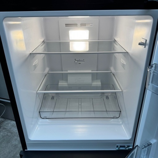 ?177⭐️2024年製美品★ツインバード　冷蔵庫　ミラー　ブラック　鏡　一人暮らし