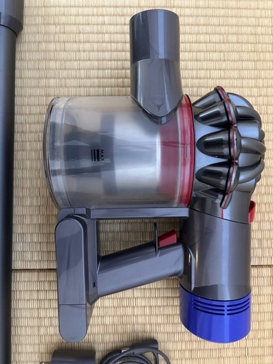 【お受け渡し決まりました】ダイソン　Dyson 掃除機　v7slim