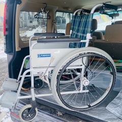 折りたたみ 車椅子の画像