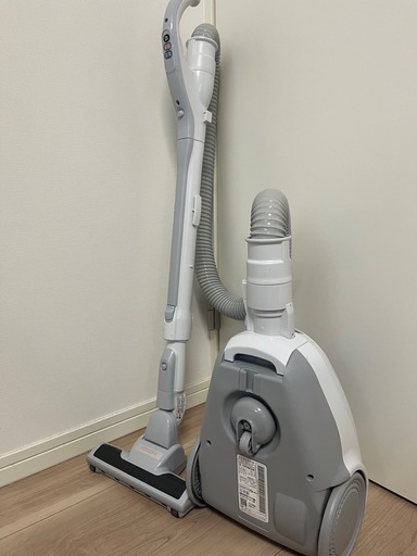 2024年製　美品　　日立掃除機