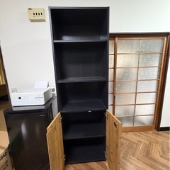 木製キャビネットの画像