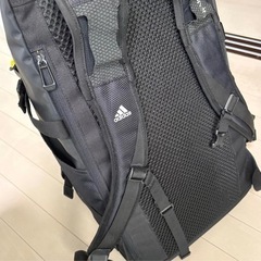 adidas 3本ライン リュック ブラック　イエロー　の画像