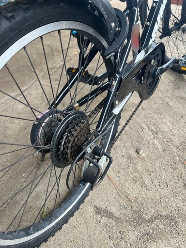 ハマー　自転車　22インチ