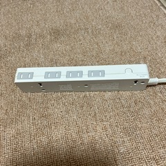 210cmの延長コード、4口タイプ   の画像