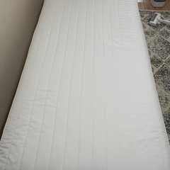 【2/23〜26引取限定】無印　足付きマットレス の画像
