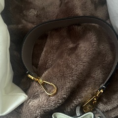 FENDI「フェンディ」手提げ袋　ホワイト　緑　手提げバッグ　　巾着袋　付属品付き　の画像