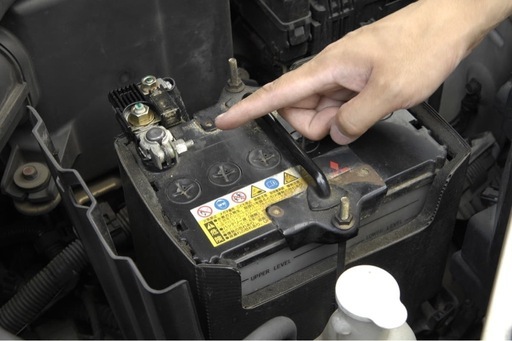 【TK AutoService】バッテリー交換6,000円〜｜大阪市・堺市 出張対応｜国家資格整備士
