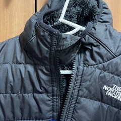 ノースフェイス　リバーシブルダウン　サイズ3Tの画像