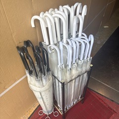 ビニール傘44本　　長さ80cm18本/70cm26本の画像