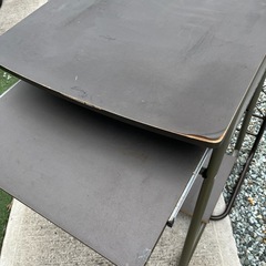 2/13まで引取 パソコンデスク(椅子なし)の画像