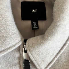 H&Mメンズライトグレーベージュジャケットの画像