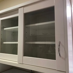 (お早めに)大理石風デザイン食器棚の画像