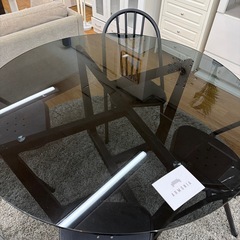 アルモニア　ダイニングテーブル【店頭取引限定】【中古品】早い者勝ち！🚛足立区近郊配送可能！！ の画像