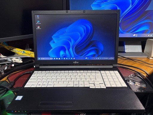 ノートパソコン 富士通 LIFEBOOK  Windows11 25H2 CPU i5-6200U メモリ8GB SSD256GB O